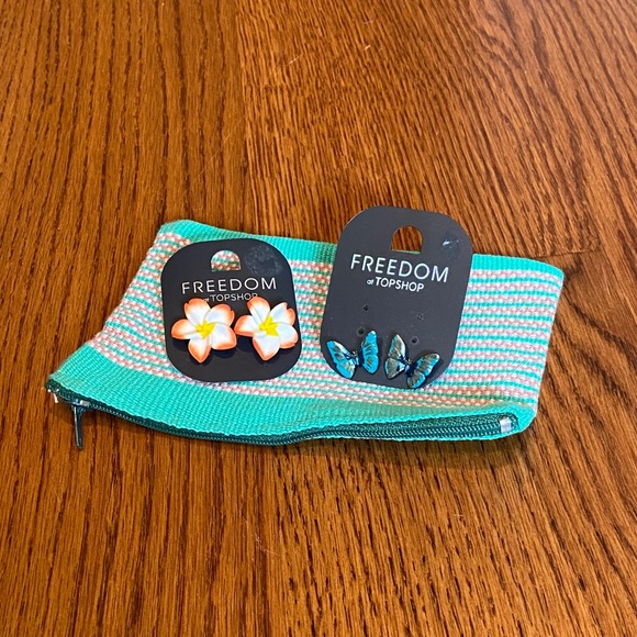 TopShop Earring Capsule | Free Jewelry Bag - Picture 2 of 4